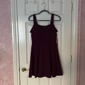 Emerald Sundae Off-Shoulder Burgundy Ribbed Dress [Size: L]
